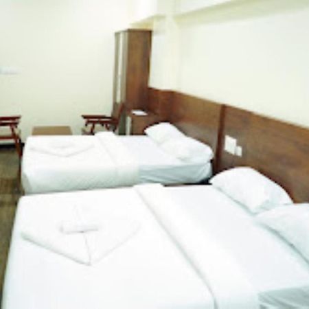 Hotel Nivetha Grand , Coimbatore Exterior foto